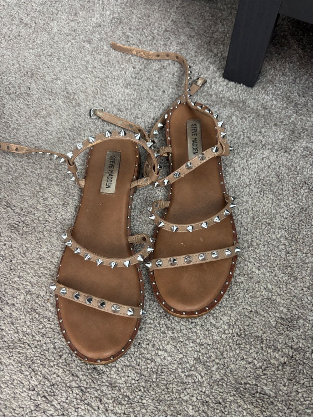 Steve Madden Tan Studded Leather Strappy Sandals